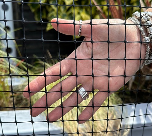 New wide pvc garden mesh - 1m,